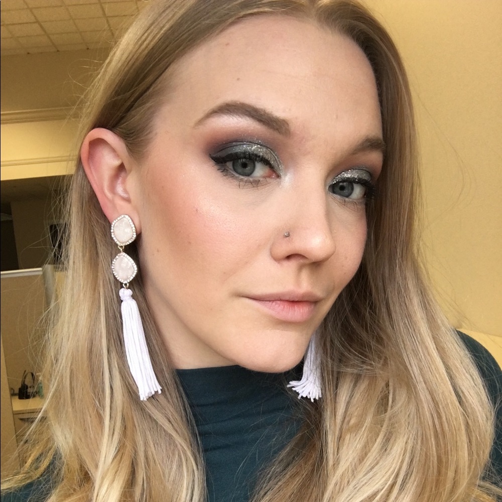 Meet your Posher, Hanna